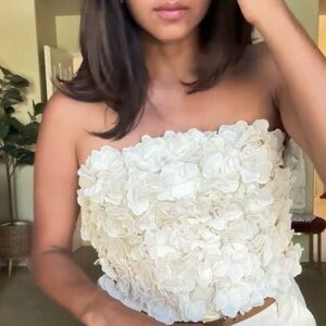 And other stories store sz 4 Cream Floral Strapless Top